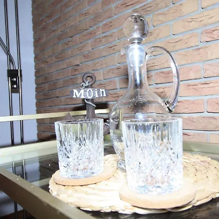 Ostfreesenhuus Vier Pfoten 펜션 *