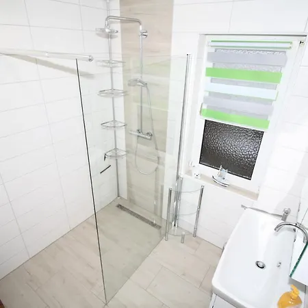 Ostfreesenhuus Vier Pfoten 마리엔해프