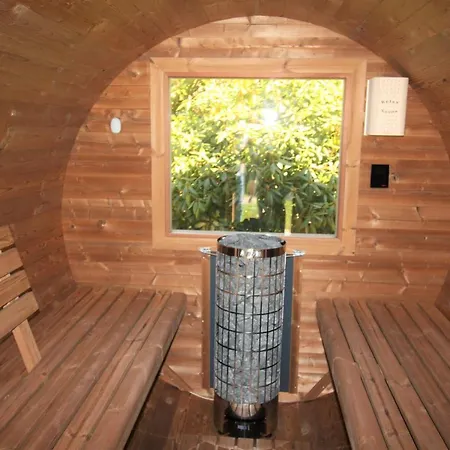 Ostfreesenhuus Vier Pfoten 마리엔해프