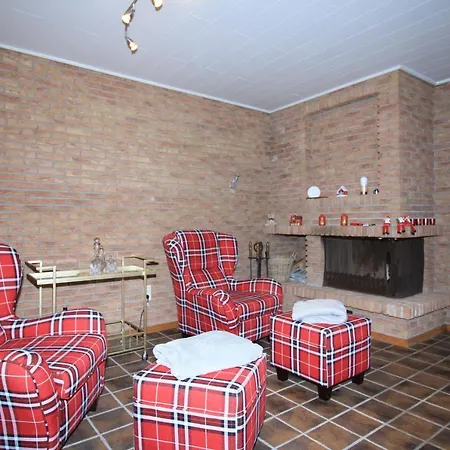 Ostfreesenhuus Vier Pfoten 펜션 *